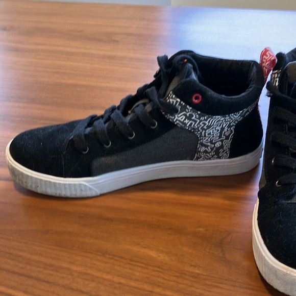 Toms Keith Harring high tops - size 8 - Picture 2 of 7